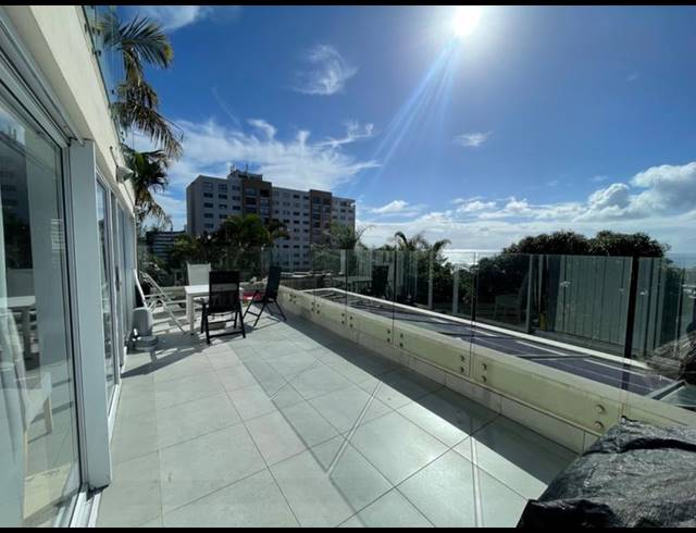 2 BEDROOM APARTMENT FOR SALE IN UMHLANGA CENTRAL